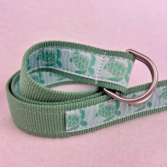 LL Bean Women’s D-Ring Belt Sea Turtle Print Size XS-S Mint Green Casual - Picture 3 of 12
